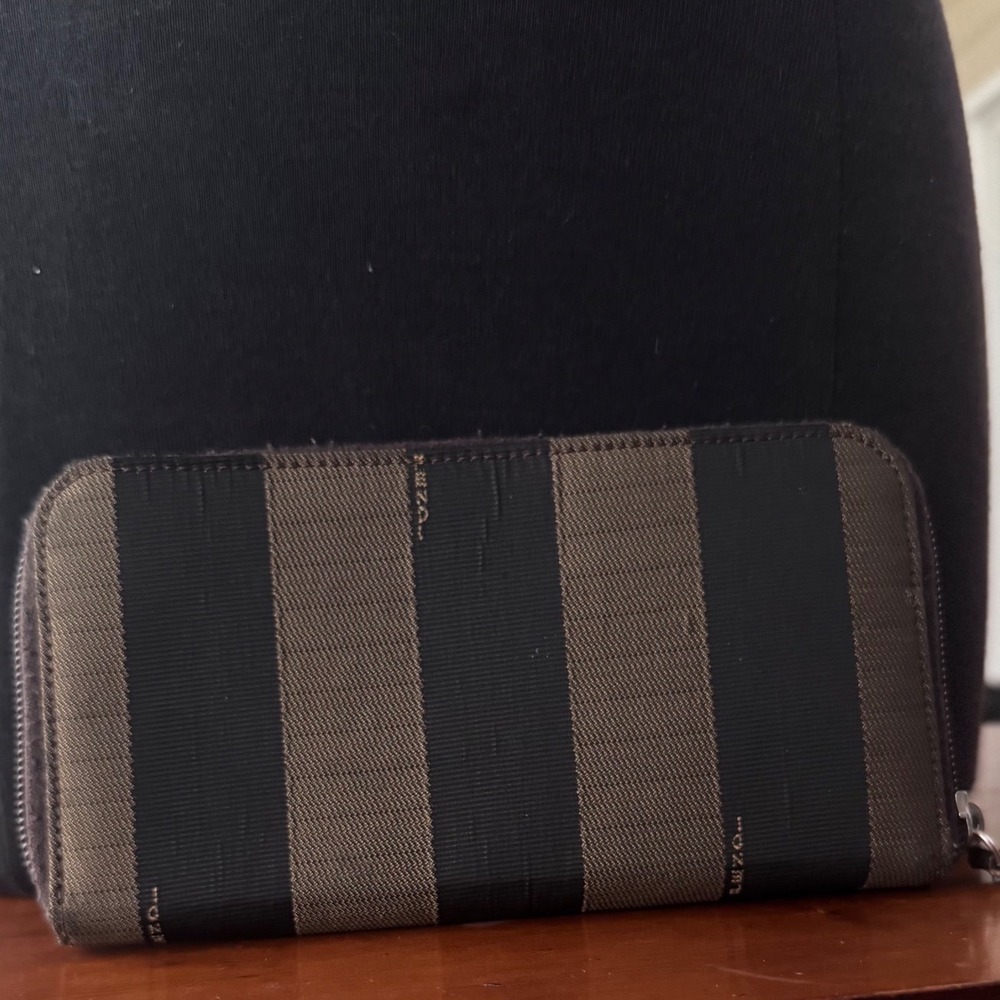 Fendi Pequin Striped Zip Around Continental Wallet Tobacco 2268-30878-098 4x7.5" - Picture 2 of 10
